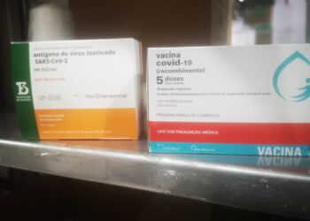 Idosos, quilombolas e trabalhadores da saúde serão vacinados na PB com nova remessa de doses