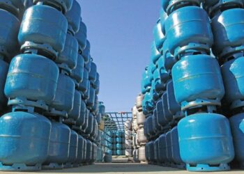 Gás de cozinha volta a subir e chega a R$ 120 no Centro-Oeste, diz ANP