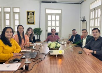 Corpo técnico da Prefeitura de Bayeux visita Programa de Escrituras gratuitas de Bananeiras