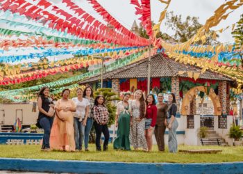 Gestão do Prefeito Matheus Bezerra inova e grupo de gestantes recebe ensaio fotográfico de presente