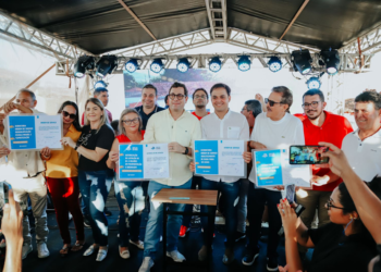 Ao lado do povo, Matheus lança pacote de obras no montante de 5 milhões de reais em Bananeiras.