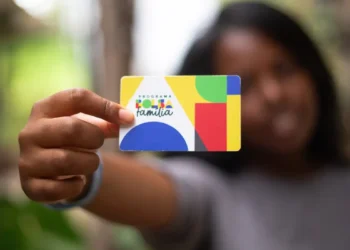 Caixa paga Bolsa Família a beneficiários com NIS de final 4