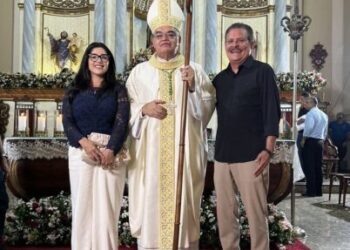 Deputado Tião Gomes prestigia ordenação episcopal do Monsenhor Nereudo como Bispo Auxiliar de Olinda e Recife