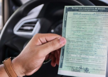 IPVA da placa final 2 deve ser pago até sexta-feira (28) para garantir desconto de 10%