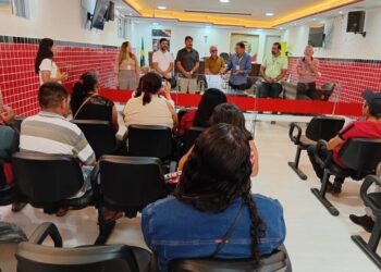 Entrega das escrituras de posse em Solânea marca novo ciclo para agricultores, avalia deputado Tião Gomes