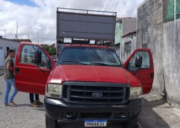 Polícia Civil realiza operação contra furtos de animais. Gado subtraído em Araruna foi recuperado, além de caminhão roubado e arma de fogo