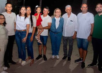 Maria Porto participa de encontro em Curral de Fora e reforça compromisso com a população do Vale do Mamanguape 