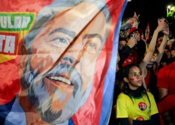 Lula é reeleito presidente do Brasil no segundo turno com 51,79% dos votos válidos
